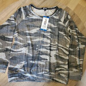 Long Sleeve Printed Cozy Top Large | Buffalo David Bitton